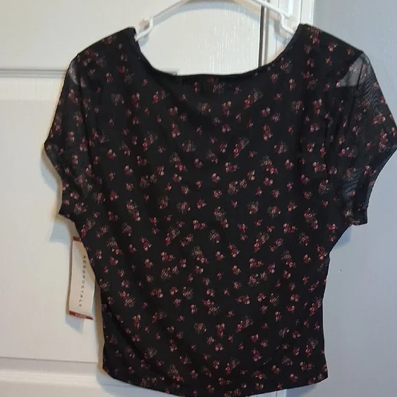 Aeropostale Black Floral Mesh Crop Top - Picture 4 of 4